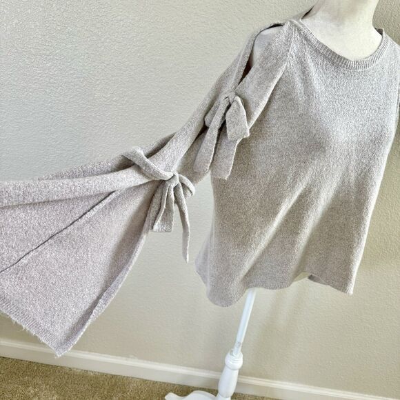Mustard Seed Gray Thin Knit Sweater Size Medium Oversized Pullover Top Tie Arms - Picture 3 of 12